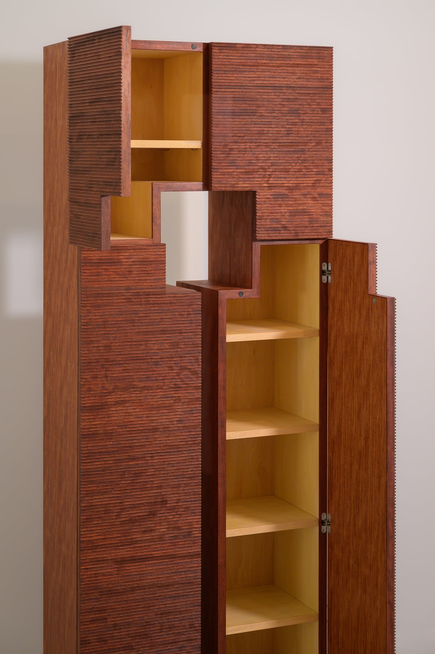 Shigeru Uchida "Ramona" Cabinet