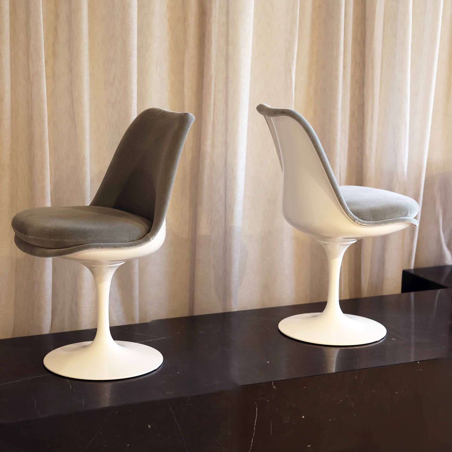 Knoll Saarinen Tulip Chairs